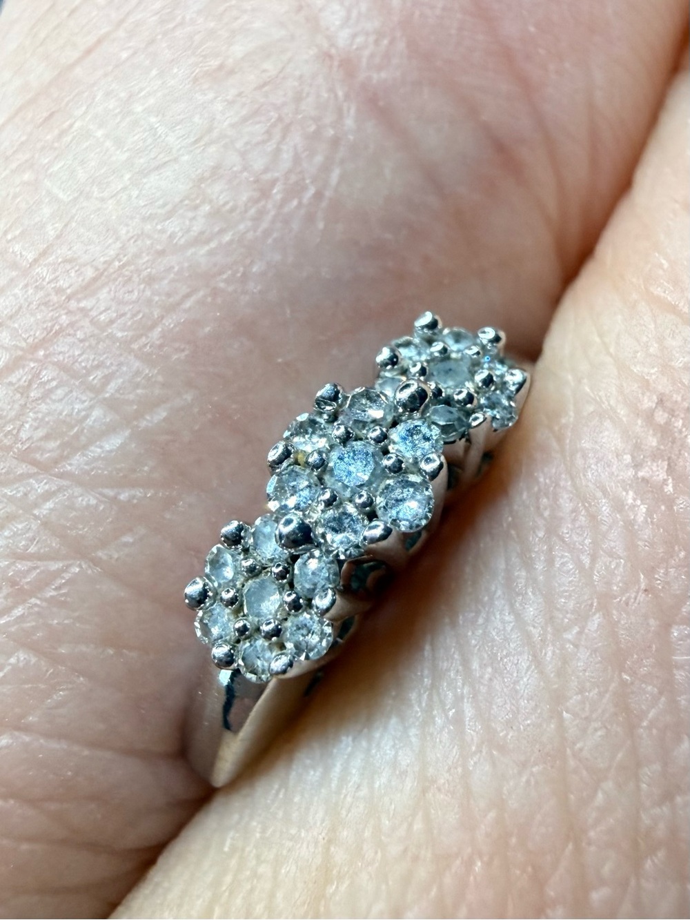 Zales 10k White Gold 1/4CT Diamond Floral Cluster Hoop Earrings - Picture 7 of 12